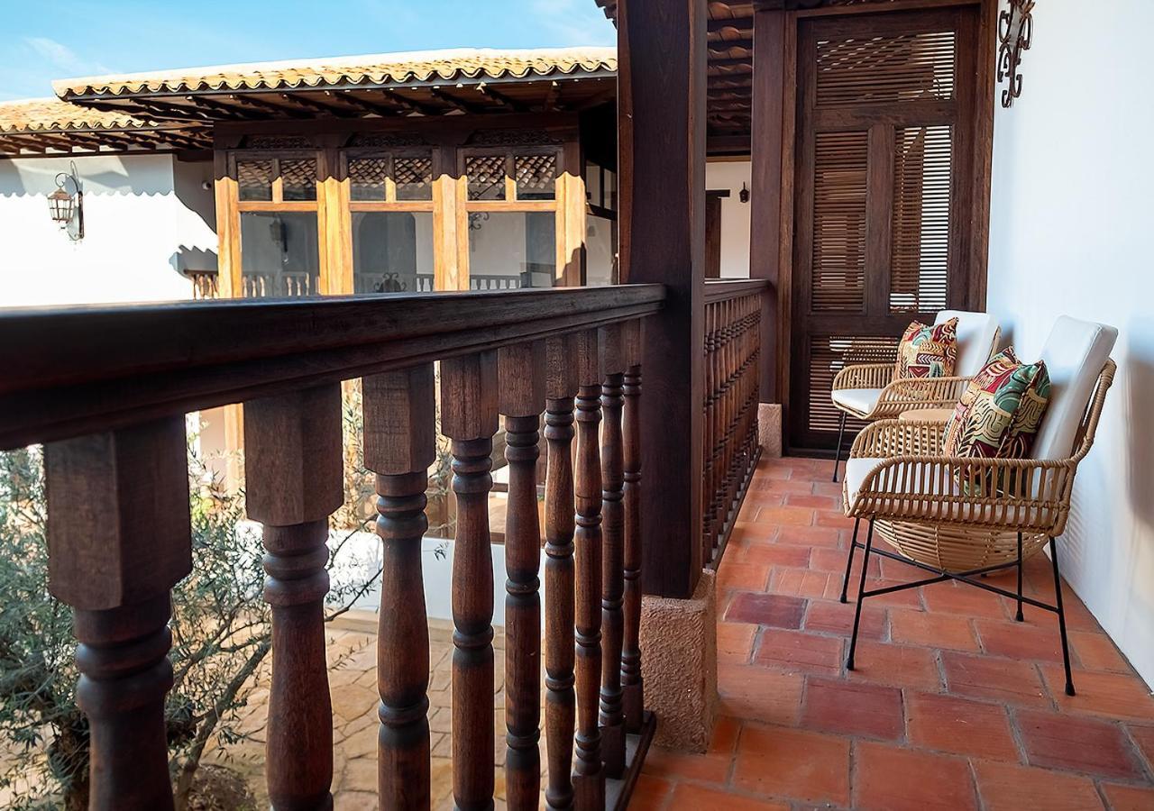 Hotel Casa Alcestre Вилья-де-Лейва Экстерьер фото